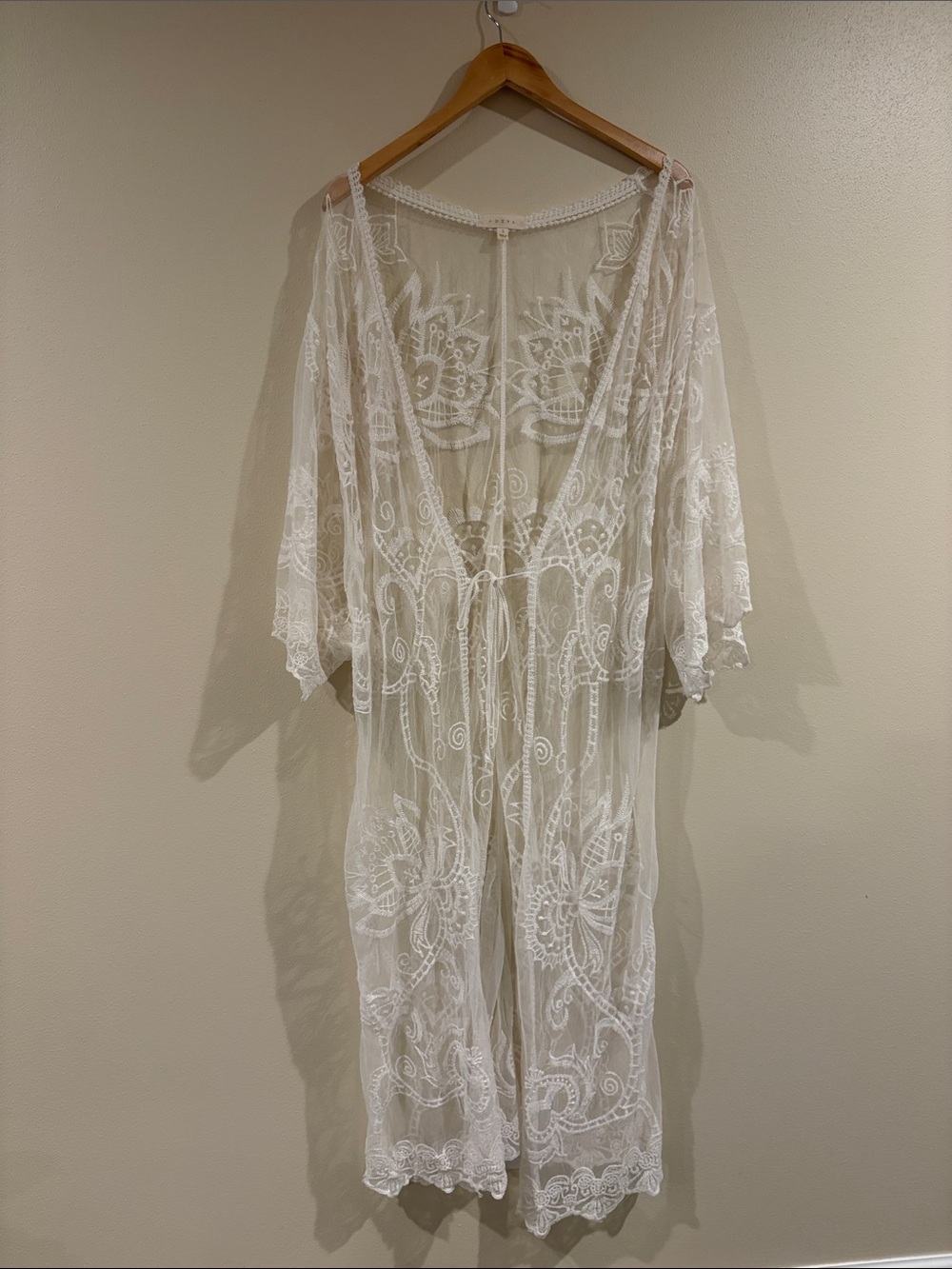 Adiva Long Ivory Embroidered Sheer Kimono Cover Up Beach Robe